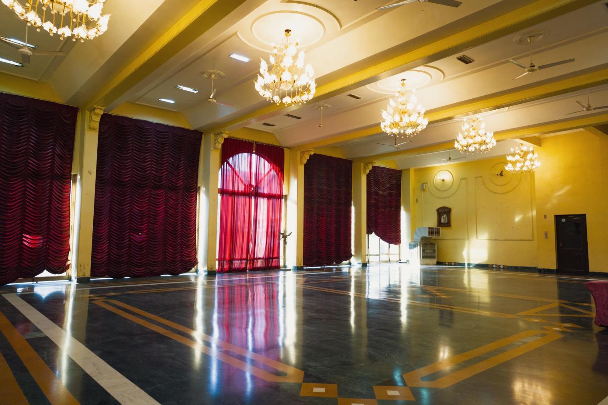 Hotel Girdhar Mahal 인도르 외부 사진