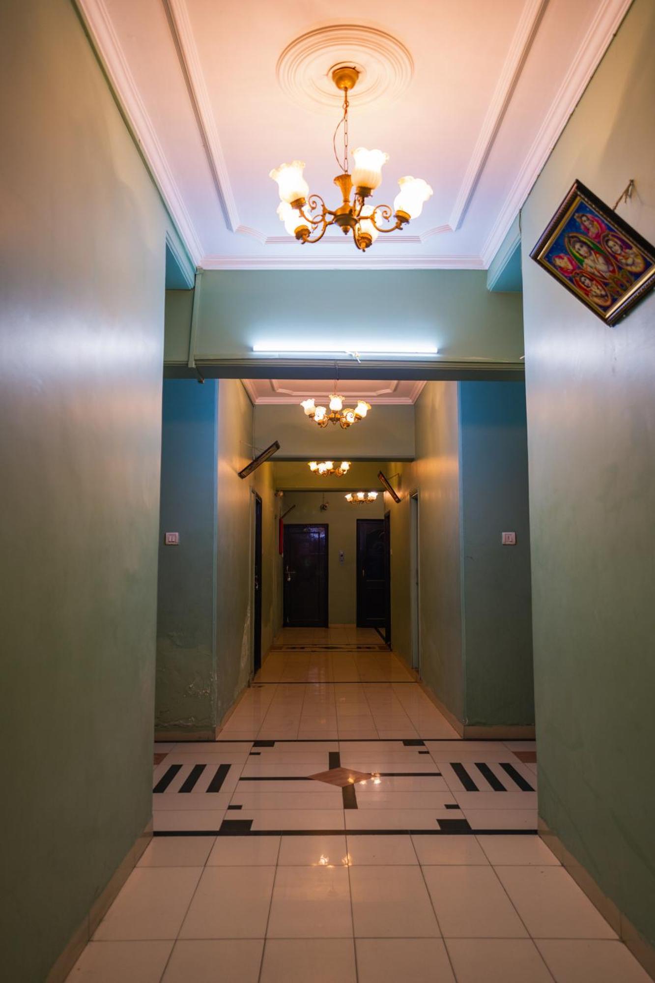 Hotel Girdhar Mahal 인도르 외부 사진